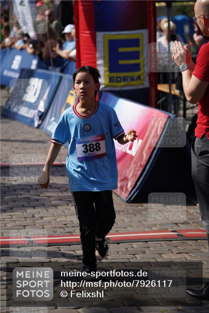 13.06.2025 - Holstenköstenlauf Felixshl http://msf.ph/oto/7926117 13.06.2025 16:36:27 Laufen 77, 135, 376, 387, 388, 510, 529, 635, 764, 765, 775, 918, 920, 1011, 1269, 1358 meine-sportfotos.de
