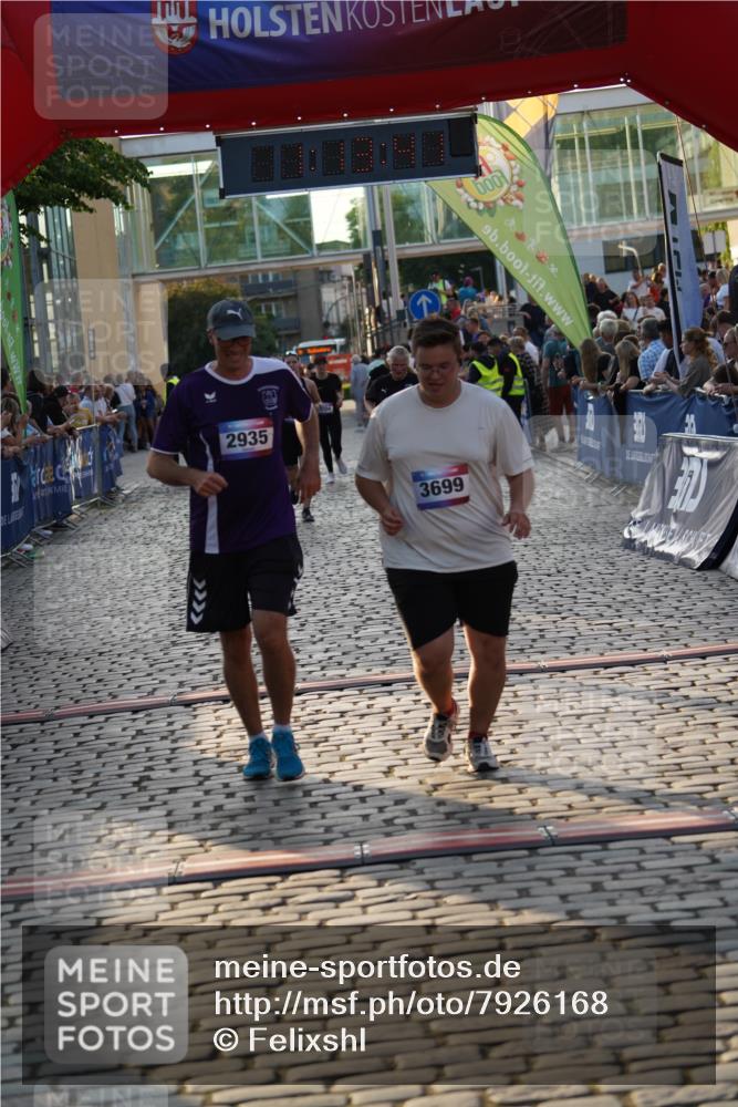 13.06.2025 - Holstenköstenlauf Felixshl http://msf.ph/oto/7926168 13.06.2025 20:13:40 Laufen 2204, 2205, 2880, 2935, 3250, 3699 meine-sportfotos.de