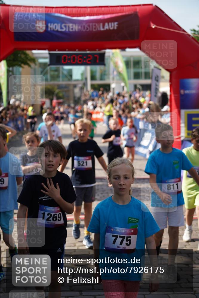13.06.2025 - Holstenköstenlauf Felixshl http://msf.ph/oto/7926175 13.06.2025 16:36:41 Laufen 46, 367, 499, 501, 521, 528, 644, 761, 772, 899, 903, 1008, 1015, 1017, 1092, 1132, 1349, 1353 meine-sportfotos.de