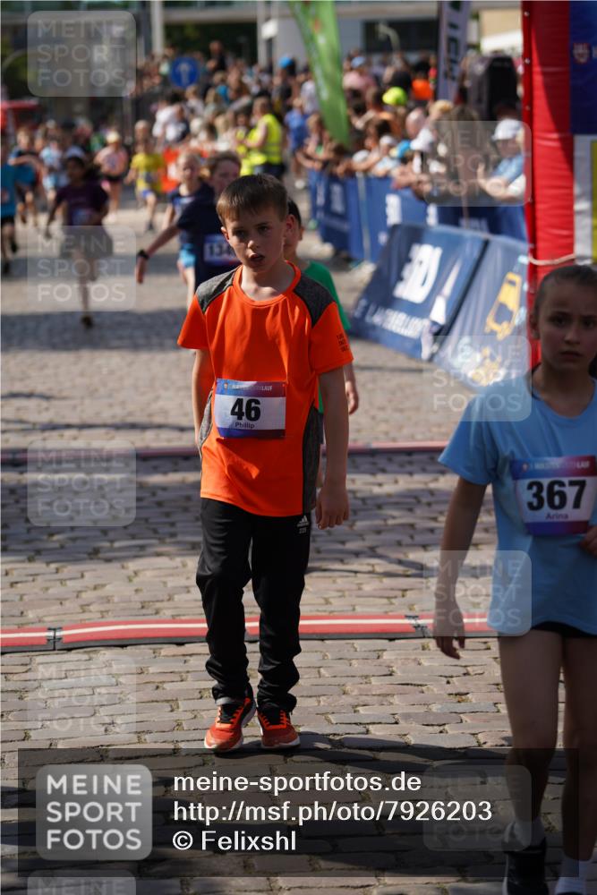 13.06.2025 - Holstenköstenlauf Felixshl http://msf.ph/oto/7926203 13.06.2025 16:36:47 Laufen 21, 58, 154, 381, 501, 517, 522, 523, 632, 761, 777, 789, 899, 903, 1008, 1015, 1092, 1238, 1349, 1353 meine-sportfotos.de