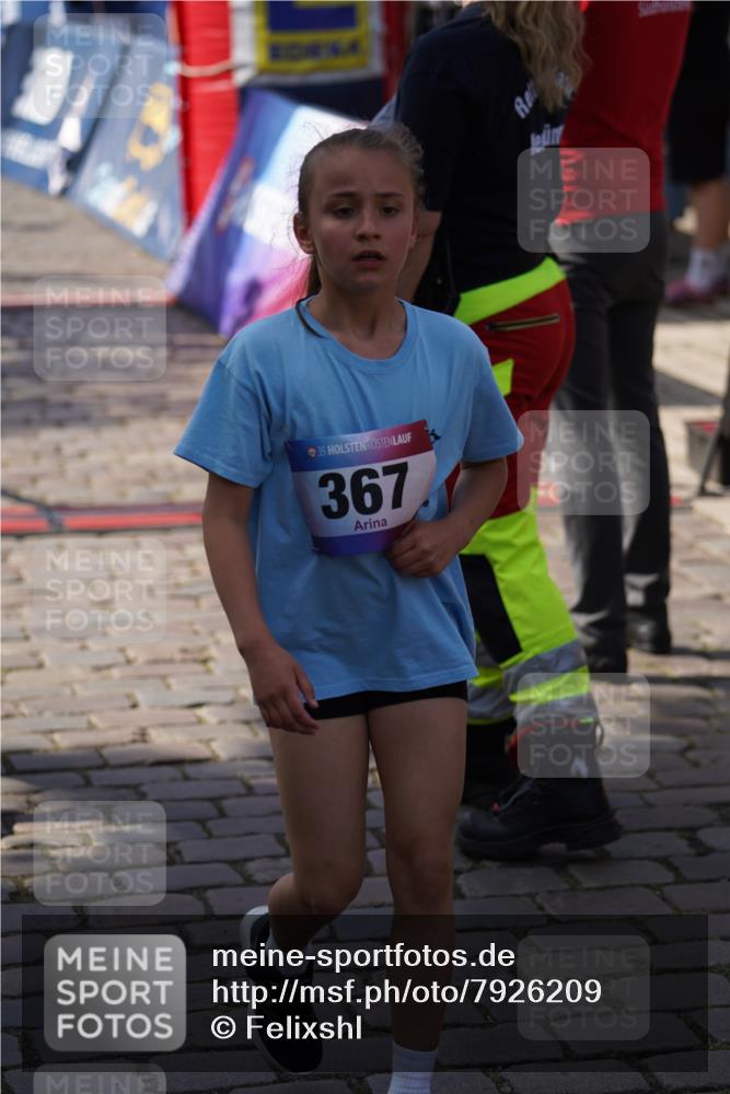 13.06.2025 - Holstenköstenlauf Felixshl http://msf.ph/oto/7926209 13.06.2025 16:36:48 Laufen 21, 58, 61, 154, 381, 501, 517, 522, 523, 632, 761, 777, 789, 899, 903, 1008, 1015, 1092, 1238, 1349, 1353 meine-sportfotos.de