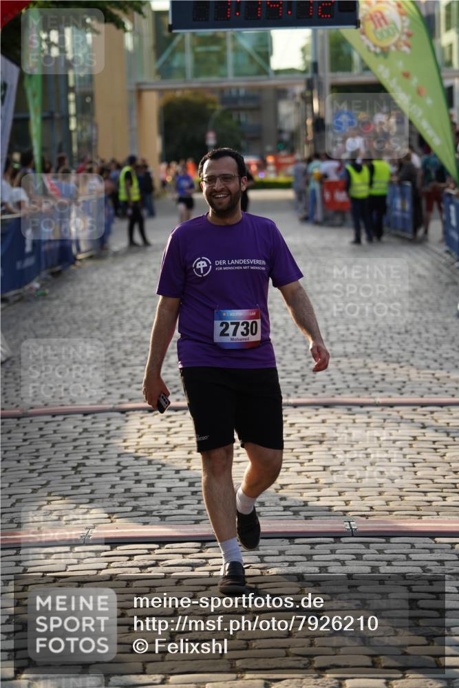 13.06.2025 - Holstenköstenlauf Felixshl http://msf.ph/oto/7926210 13.06.2025 20:14:12 Laufen 2397, 2730, 2903, 3915 meine-sportfotos.de
