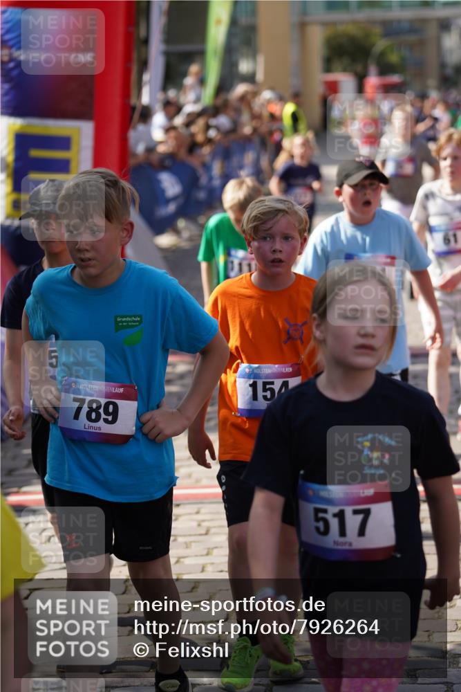 13.06.2025 - Holstenköstenlauf Felixshl http://msf.ph/oto/7926264 13.06.2025 16:36:58 Laufen 21, 25, 58, 61, 380, 381, 386, 522, 793, 1026, 1077, 1131, 1247, 1270, 1273 meine-sportfotos.de