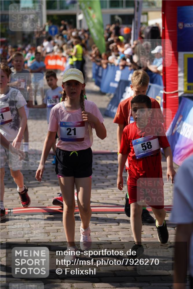 13.06.2025 - Holstenköstenlauf Felixshl http://msf.ph/oto/7926270 13.06.2025 16:37:00 Laufen 25, 61, 380, 386, 793, 908, 917, 1026, 1077, 1131, 1247, 1270, 1273 meine-sportfotos.de