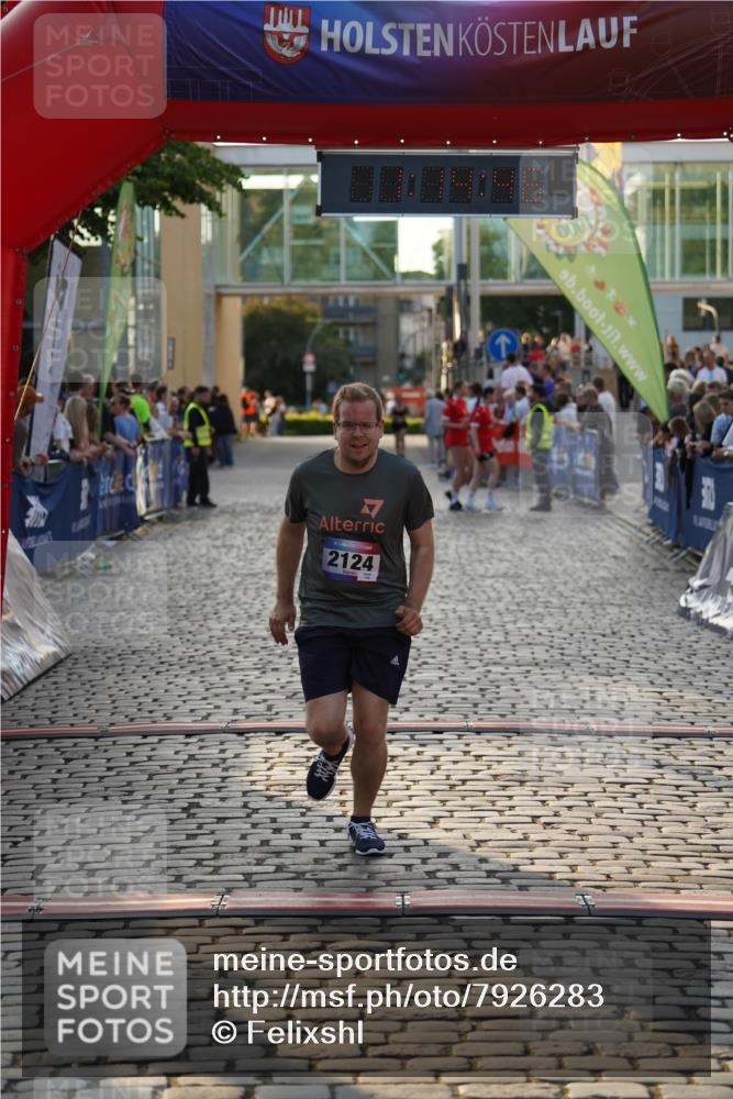 13.06.2025 - Holstenköstenlauf Felixshl http://msf.ph/oto/7926283 13.06.2025 20:14:45 Laufen 2124 meine-sportfotos.de