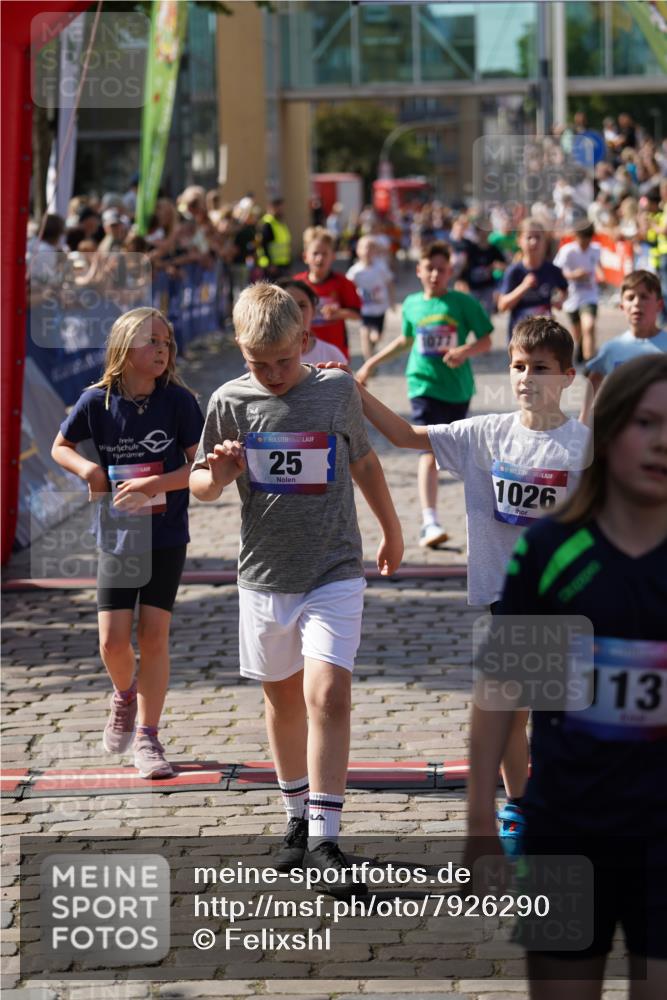 13.06.2025 - Holstenköstenlauf Felixshl http://msf.ph/oto/7926290 13.06.2025 16:37:04 Laufen 380, 386, 508, 511, 908, 917, 1077, 1247, 1270, 1273 meine-sportfotos.de