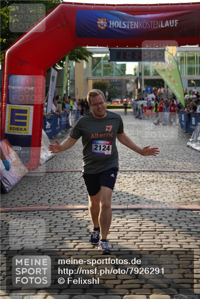 13.06.2025 - Holstenköstenlauf Felixshl http://msf.ph/oto/7926291 13.06.2025 20:14:46 Laufen 2124 meine-sportfotos.de