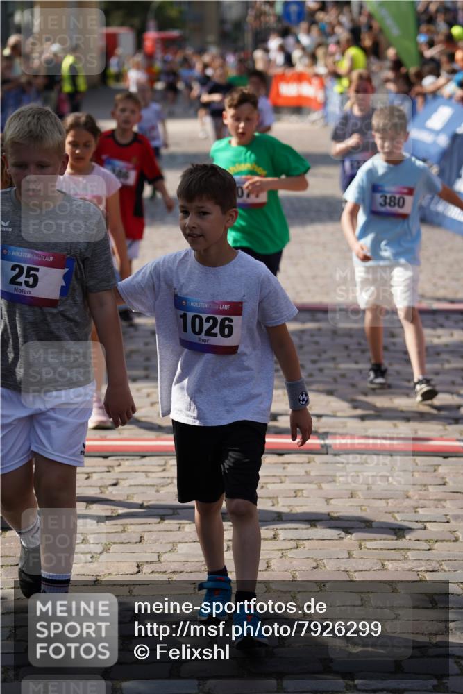 13.06.2025 - Holstenköstenlauf Felixshl http://msf.ph/oto/7926299 13.06.2025 16:37:05 Laufen 380, 386, 508, 511, 906, 908, 917, 1077, 1079, 1247, 1270 meine-sportfotos.de