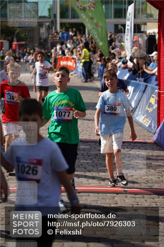 13.06.2025 - Holstenköstenlauf Felixshl http://msf.ph/oto/7926303 13.06.2025 16:37:06 Laufen 380, 386, 508, 511, 906, 908, 917, 1019, 1077, 1079, 1247, 1270 meine-sportfotos.de