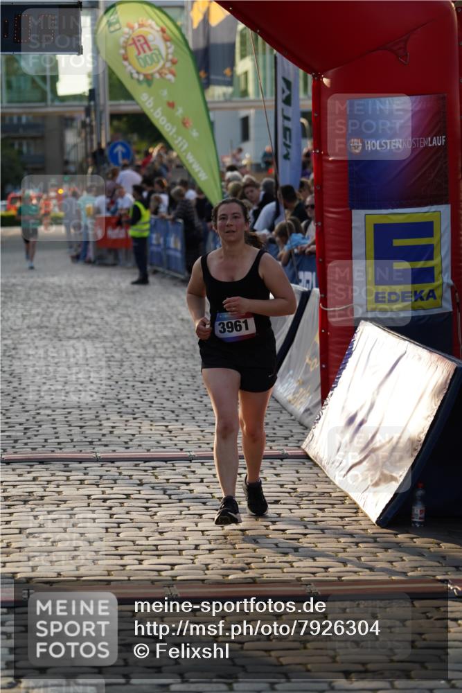 13.06.2025 - Holstenköstenlauf Felixshl http://msf.ph/oto/7926304 13.06.2025 20:15:06 Laufen 3961 meine-sportfotos.de