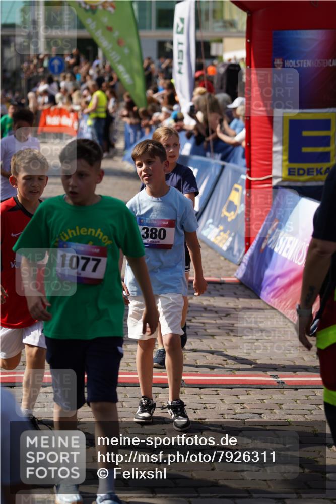 13.06.2025 - Holstenköstenlauf Felixshl http://msf.ph/oto/7926311 13.06.2025 16:37:07 Laufen 148, 375, 380, 386, 508, 511, 906, 908, 917, 1019, 1077, 1079, 1270 meine-sportfotos.de