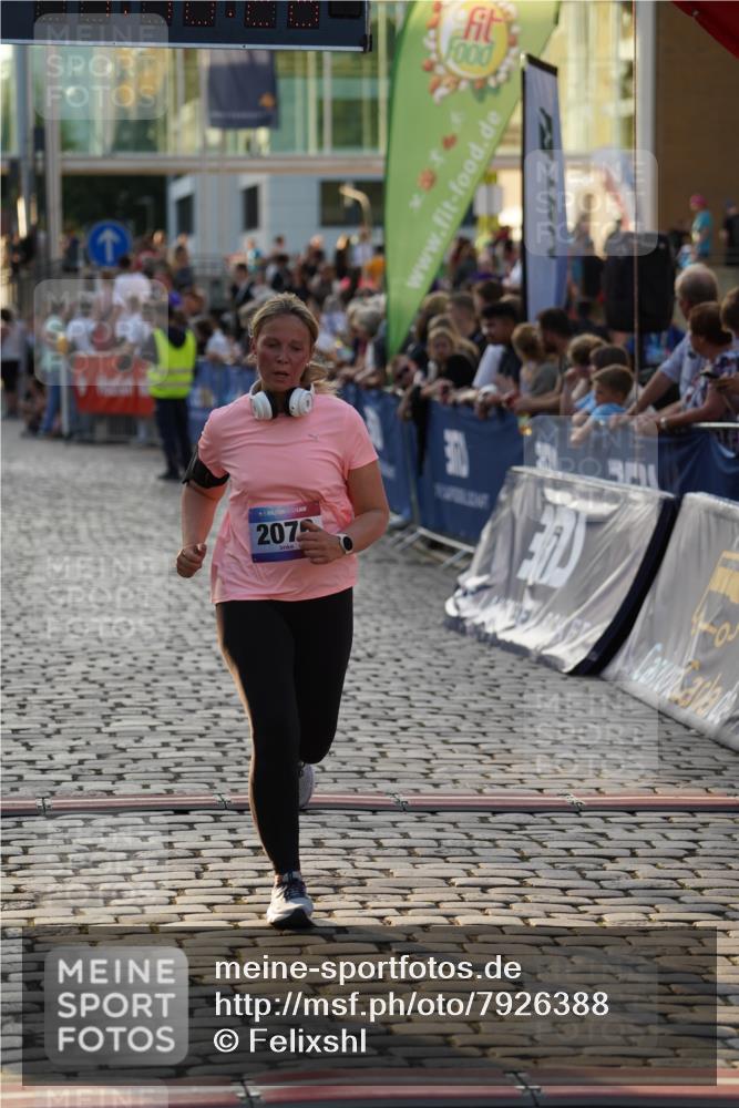 13.06.2025 - Holstenköstenlauf Felixshl http://msf.ph/oto/7926388 13.06.2025 20:16:27 Laufen 2076 meine-sportfotos.de