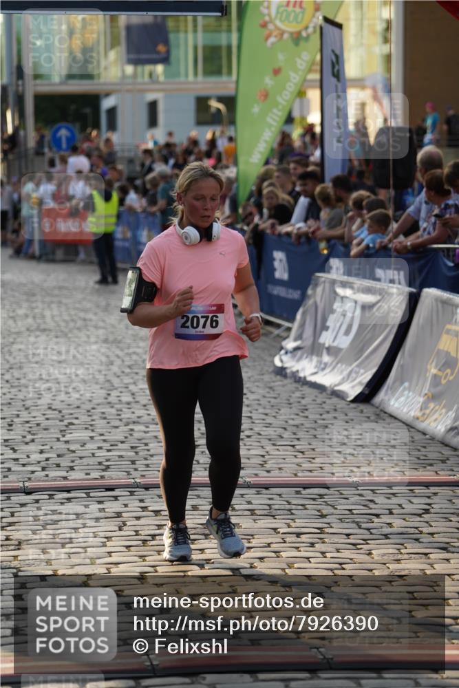 13.06.2025 - Holstenköstenlauf Felixshl http://msf.ph/oto/7926390 13.06.2025 20:16:27 Laufen 2076 meine-sportfotos.de