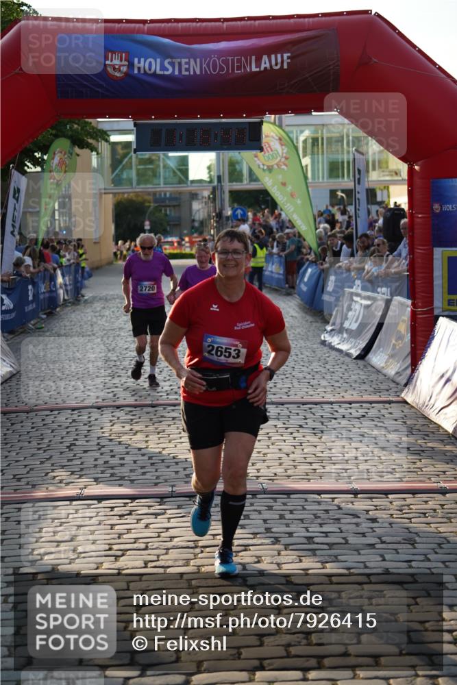 13.06.2025 - Holstenköstenlauf Felixshl http://msf.ph/oto/7926415 13.06.2025 20:16:44 Laufen 2653, 2720, 2721 meine-sportfotos.de