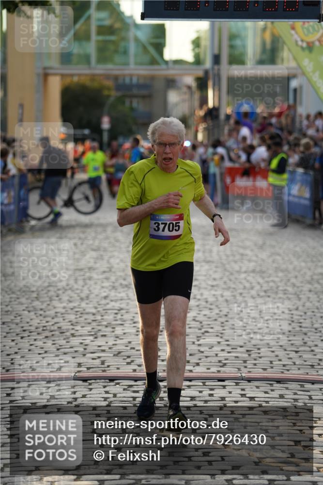 13.06.2025 - Holstenköstenlauf Felixshl http://msf.ph/oto/7926430 13.06.2025 20:17:30 Laufen 3705 meine-sportfotos.de
