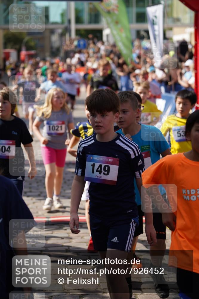 13.06.2025 - Holstenköstenlauf Felixshl http://msf.ph/oto/7926452 13.06.2025 16:37:41 Laufen 116, 132, 149, 236, 238, 251, 370, 390, 504, 509, 532, 633, 640, 645, 656, 759, 762, 767, 773, 776, 900, 901, 905, 1012, 1016, 1021, 1022, 1080, 1090, 1101, 1126, 1169, 1267, 1401, 1419, 1862 meine-sportfotos.de