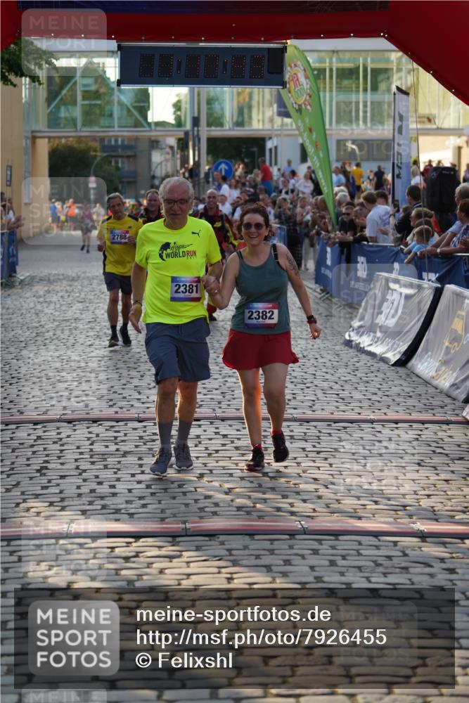 13.06.2025 - Holstenköstenlauf Felixshl http://msf.ph/oto/7926455 13.06.2025 20:17:42 Laufen 2381, 2382, 2788, 3110, 3188, 3208 meine-sportfotos.de