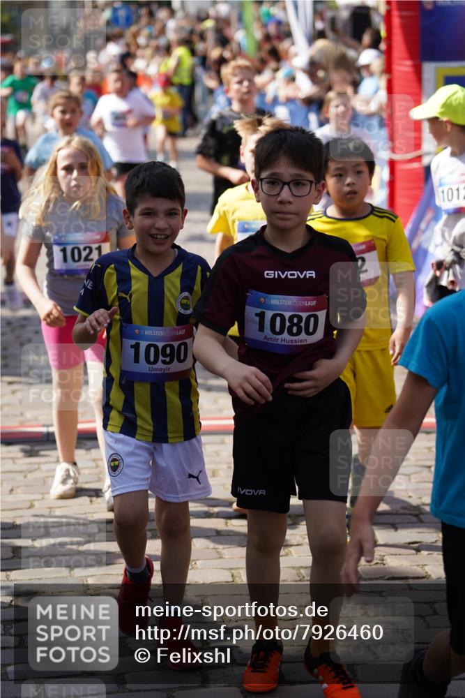 13.06.2025 - Holstenköstenlauf Felixshl http://msf.ph/oto/7926460 13.06.2025 16:37:43 Laufen 116, 132, 236, 238, 251, 370, 509, 516, 633, 640, 645, 656, 759, 762, 773, 776, 786, 905, 1012, 1016, 1021, 1022, 1090, 1101, 1126, 1169, 1267, 1401, 1419, 1836, 1862 meine-sportfotos.de