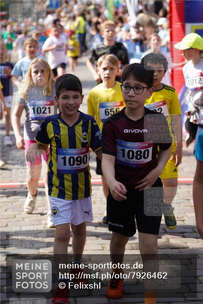 13.06.2025 - Holstenköstenlauf Felixshl http://msf.ph/oto/7926462 13.06.2025 16:37:43 Laufen 116, 132, 236, 238, 251, 370, 509, 516, 633, 640, 645, 656, 759, 762, 773, 776, 786, 905, 1012, 1016, 1021, 1022, 1090, 1101, 1126, 1169, 1267, 1401, 1419, 1836, 1862 meine-sportfotos.de