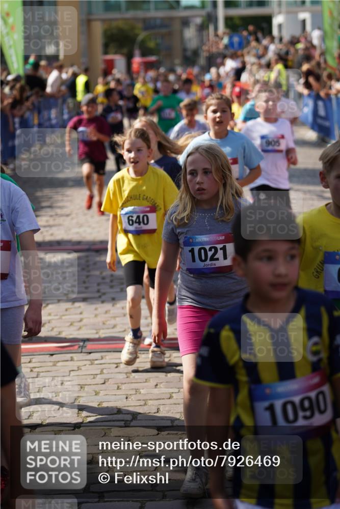 13.06.2025 - Holstenköstenlauf Felixshl http://msf.ph/oto/7926469 13.06.2025 16:37:44 Laufen 116, 132, 236, 238, 251, 370, 509, 516, 633, 637, 640, 645, 656, 759, 762, 773, 776, 786, 905, 1016, 1021, 1022, 1101, 1126, 1169, 1267, 1401, 1419, 1836, 1862 meine-sportfotos.de