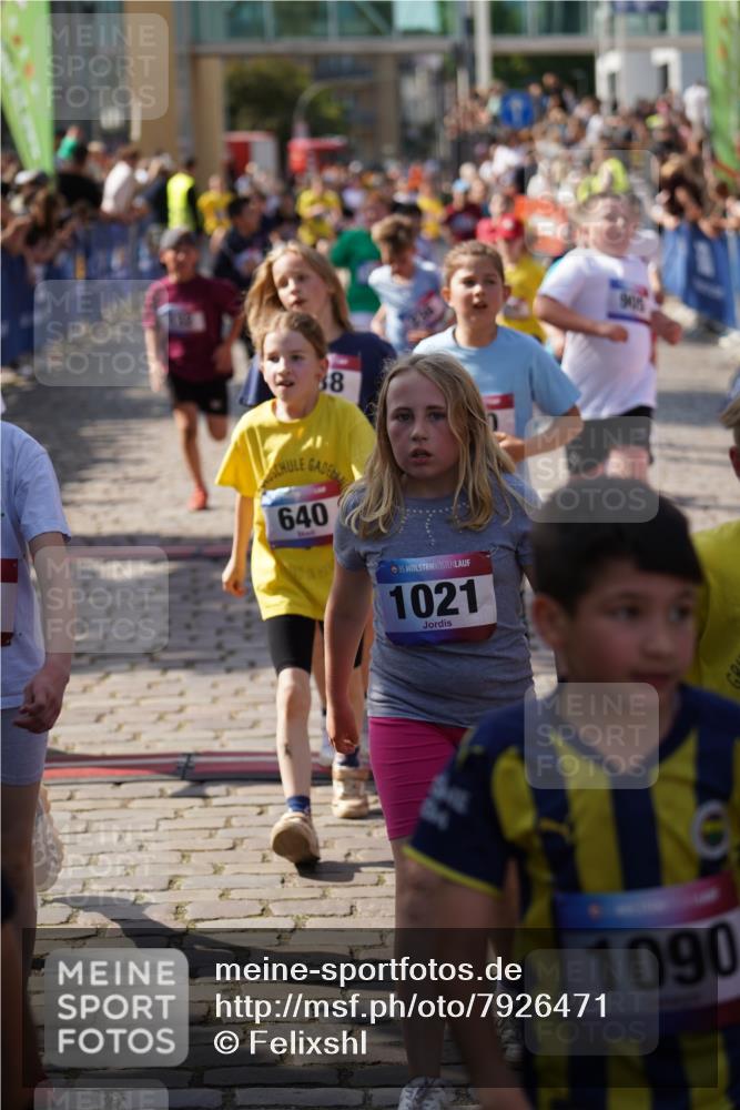 13.06.2025 - Holstenköstenlauf Felixshl http://msf.ph/oto/7926471 13.06.2025 16:37:44 Laufen 116, 132, 236, 238, 251, 370, 509, 516, 633, 637, 640, 645, 656, 759, 762, 773, 776, 786, 905, 1016, 1021, 1022, 1101, 1126, 1169, 1267, 1401, 1419, 1836, 1862 meine-sportfotos.de