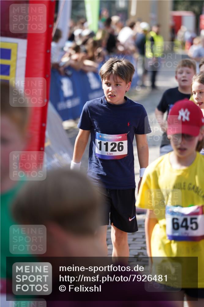 13.06.2025 - Holstenköstenlauf Felixshl http://msf.ph/oto/7926481 13.06.2025 16:37:50 Laufen 116, 251, 509, 516, 633, 637, 639, 645, 759, 760, 773, 786, 902, 912, 1014, 1016, 1018, 1084, 1126, 1169, 1267, 1401, 1419, 1836 meine-sportfotos.de