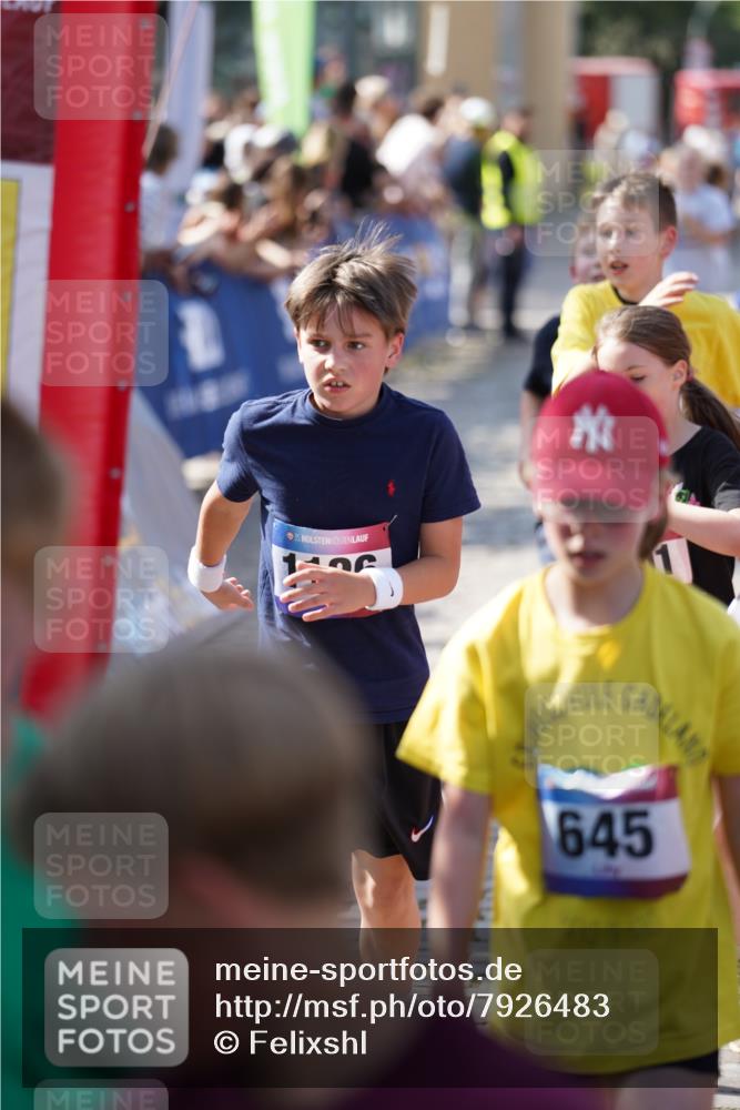 13.06.2025 - Holstenköstenlauf Felixshl http://msf.ph/oto/7926483 13.06.2025 16:37:50 Laufen 116, 251, 509, 516, 633, 637, 639, 645, 759, 760, 773, 786, 902, 912, 1014, 1016, 1018, 1084, 1126, 1169, 1267, 1401, 1419, 1836 meine-sportfotos.de