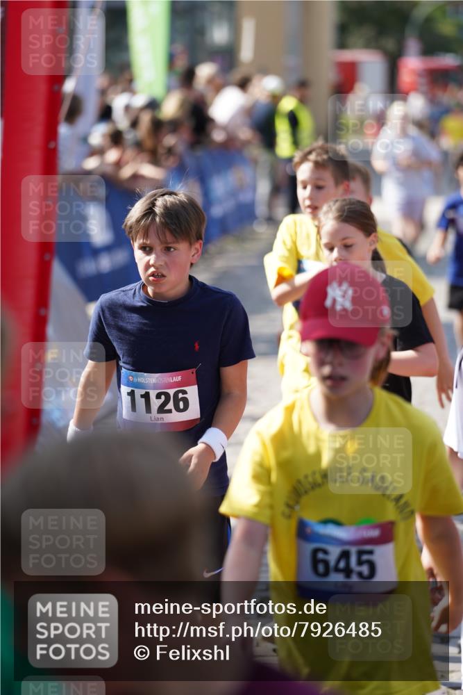 13.06.2025 - Holstenköstenlauf Felixshl http://msf.ph/oto/7926485 13.06.2025 16:37:50 Laufen 116, 251, 509, 516, 633, 637, 639, 645, 759, 760, 773, 786, 902, 912, 1014, 1016, 1018, 1084, 1126, 1169, 1267, 1401, 1419, 1836 meine-sportfotos.de