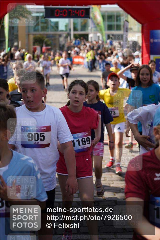13.06.2025 - Holstenköstenlauf Felixshl http://msf.ph/oto/7926500 13.06.2025 16:37:54 Laufen 516, 637, 638, 639, 643, 760, 783, 786, 902, 912, 1014, 1018, 1084, 1246, 1836 meine-sportfotos.de