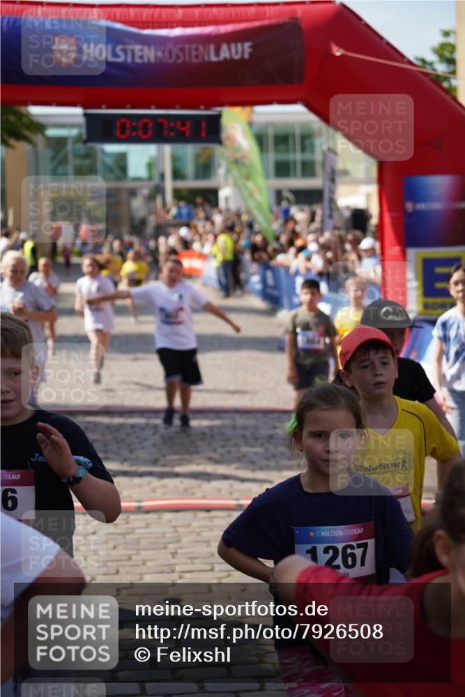 13.06.2025 - Holstenköstenlauf Felixshl http://msf.ph/oto/7926508 13.06.2025 16:37:55 Laufen 637, 638, 639, 643, 760, 783, 902, 912, 1014, 1018, 1084, 1246, 1836 meine-sportfotos.de