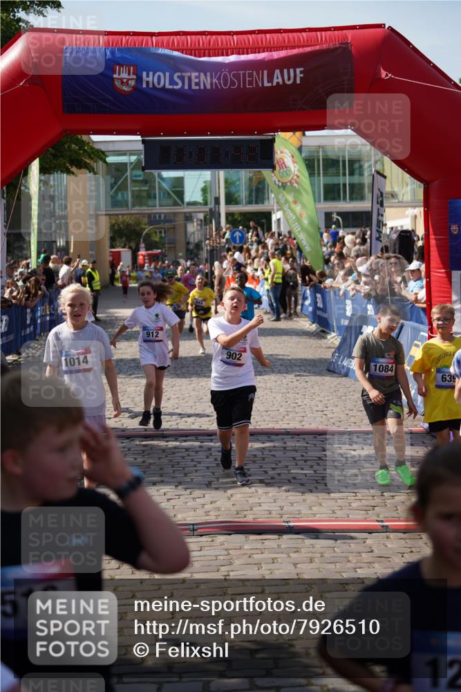 13.06.2025 - Holstenköstenlauf Felixshl http://msf.ph/oto/7926510 13.06.2025 16:37:56 Laufen 637, 638, 639, 643, 760, 783, 902, 912, 1014, 1018, 1084, 1246 meine-sportfotos.de