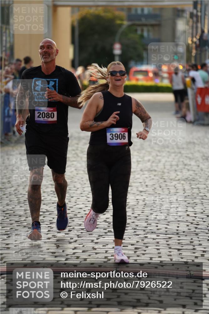 13.06.2025 - Holstenköstenlauf Felixshl http://msf.ph/oto/7926522 13.06.2025 20:18:18 Laufen 2080, 2479, 3906 meine-sportfotos.de