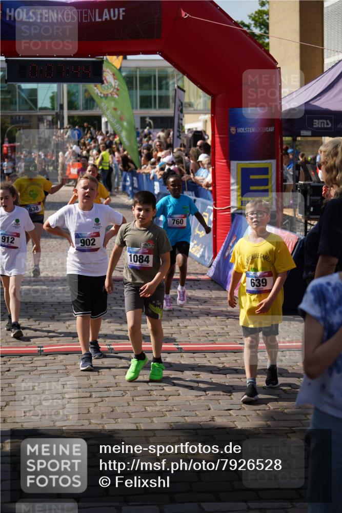 13.06.2025 - Holstenköstenlauf Felixshl http://msf.ph/oto/7926528 13.06.2025 16:37:58 Laufen 638, 639, 643, 760, 783, 902, 912, 1014, 1018, 1084, 1246 meine-sportfotos.de