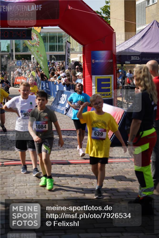 13.06.2025 - Holstenköstenlauf Felixshl http://msf.ph/oto/7926534 13.06.2025 16:37:59 Laufen 638, 639, 643, 760, 783, 902, 912, 1014, 1018, 1023, 1246 meine-sportfotos.de