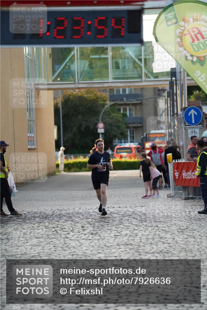 13.06.2025 - Holstenköstenlauf Felixshl http://msf.ph/oto/7926636 13.06.2025 20:23:53 Laufen 2565 meine-sportfotos.de