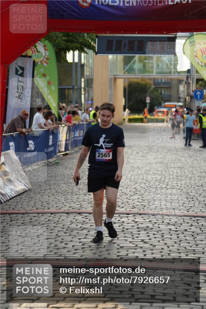 13.06.2025 - Holstenköstenlauf Felixshl http://msf.ph/oto/7926657 13.06.2025 20:24:01 Laufen 2565 meine-sportfotos.de