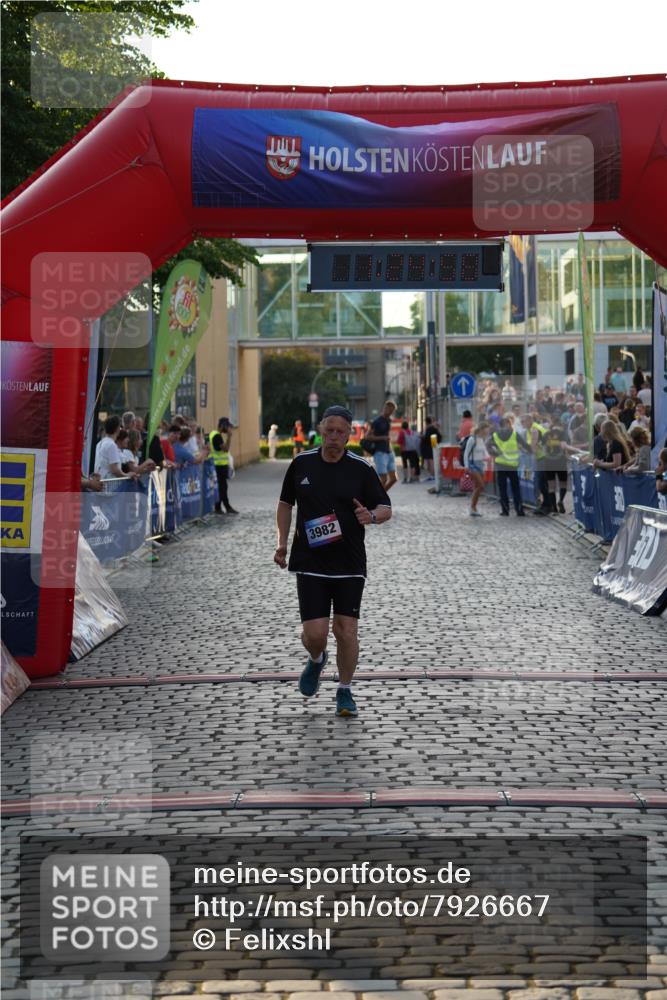 13.06.2025 - Holstenköstenlauf Felixshl http://msf.ph/oto/7926667 13.06.2025 20:24:57 Laufen 3982 meine-sportfotos.de