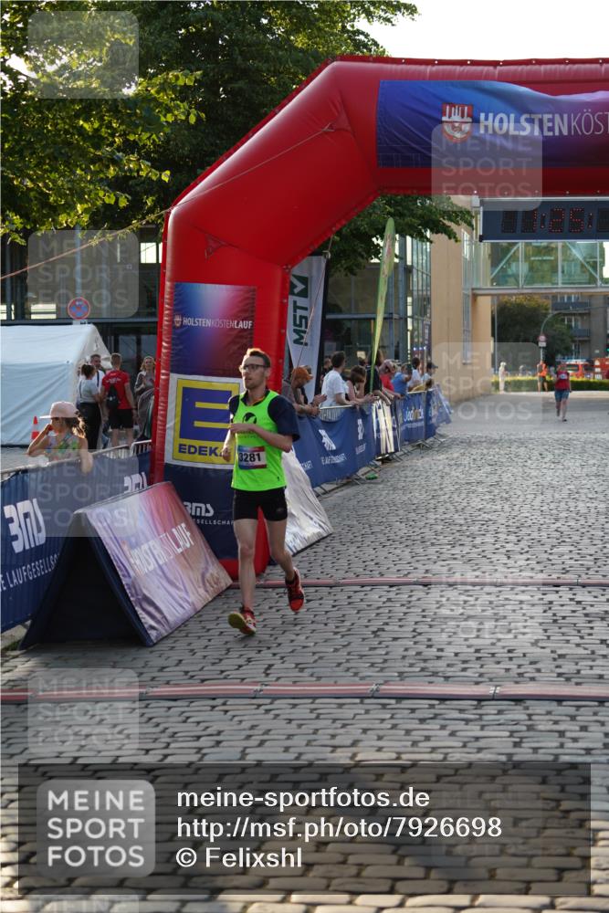 13.06.2025 - Holstenköstenlauf Felixshl http://msf.ph/oto/7926698 13.06.2025 20:25:11 Laufen 3281 meine-sportfotos.de