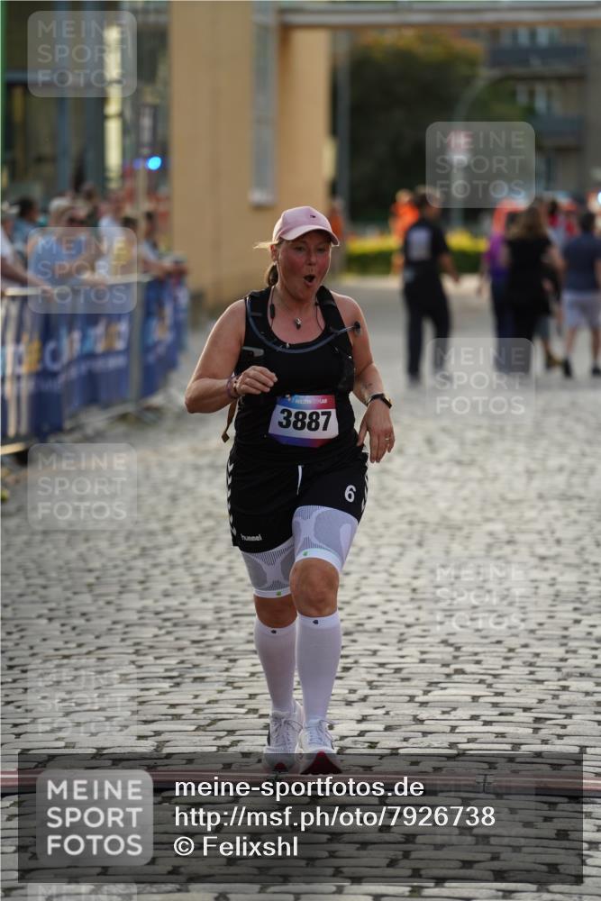13.06.2025 - Holstenköstenlauf Felixshl http://msf.ph/oto/7926738 13.06.2025 20:26:59 Laufen 3887 meine-sportfotos.de