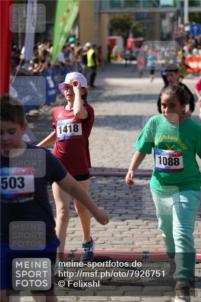 13.06.2025 - Holstenköstenlauf Felixshl http://msf.ph/oto/7926751 13.06.2025 16:39:05 Laufen 784, 1024, 1088, 1239, 1243, 1245, 1418 meine-sportfotos.de