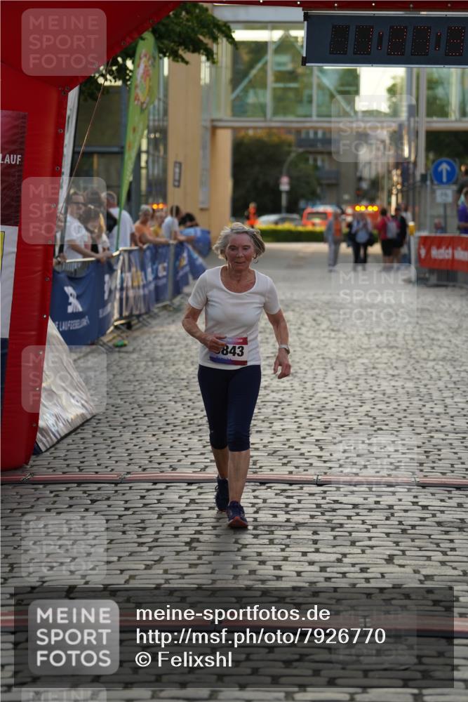 13.06.2025 - Holstenköstenlauf Felixshl http://msf.ph/oto/7926770 13.06.2025 20:27:30 Laufen 3843 meine-sportfotos.de