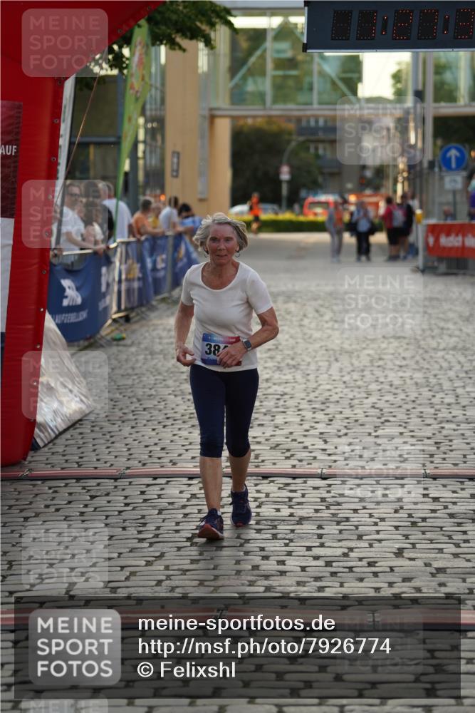 13.06.2025 - Holstenköstenlauf Felixshl http://msf.ph/oto/7926774 13.06.2025 20:27:31 Laufen 3843 meine-sportfotos.de