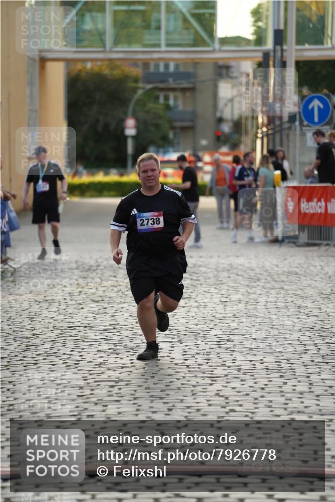 13.06.2025 - Holstenköstenlauf Felixshl http://msf.ph/oto/7926778 13.06.2025 20:28:34 Laufen 2738 meine-sportfotos.de