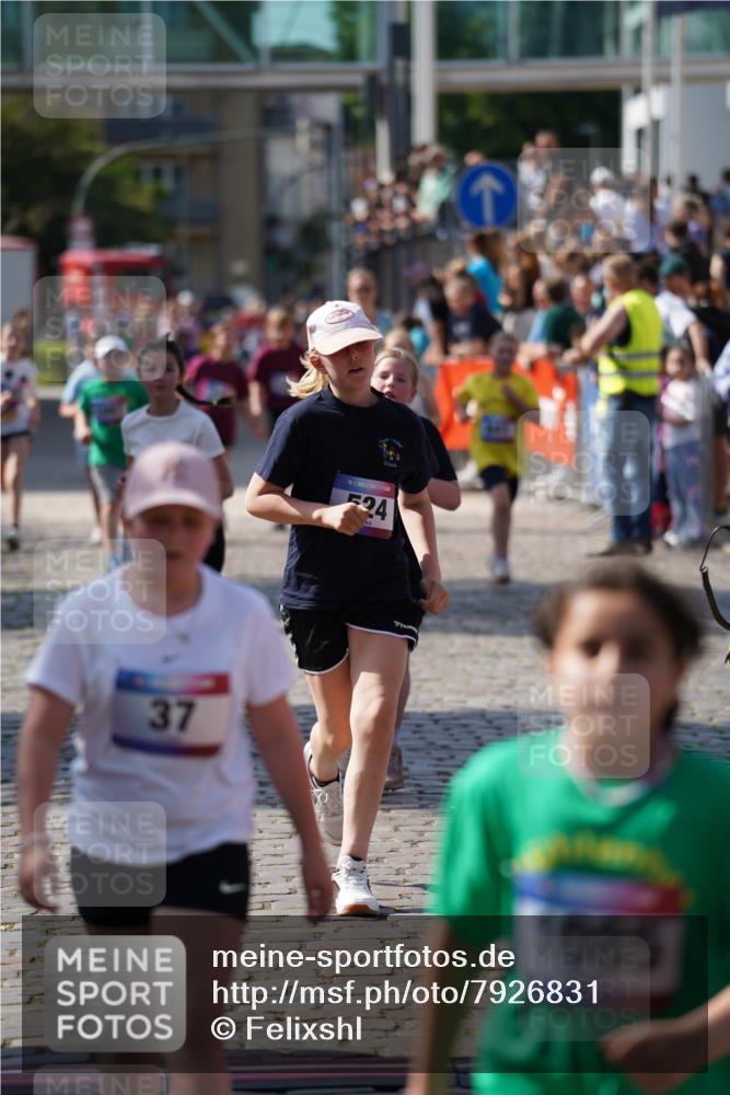 13.06.2025 - Holstenköstenlauf Felixshl http://msf.ph/oto/7926831 13.06.2025 16:39:38 Laufen 37, 524, 530, 641, 642, 909, 1085 meine-sportfotos.de