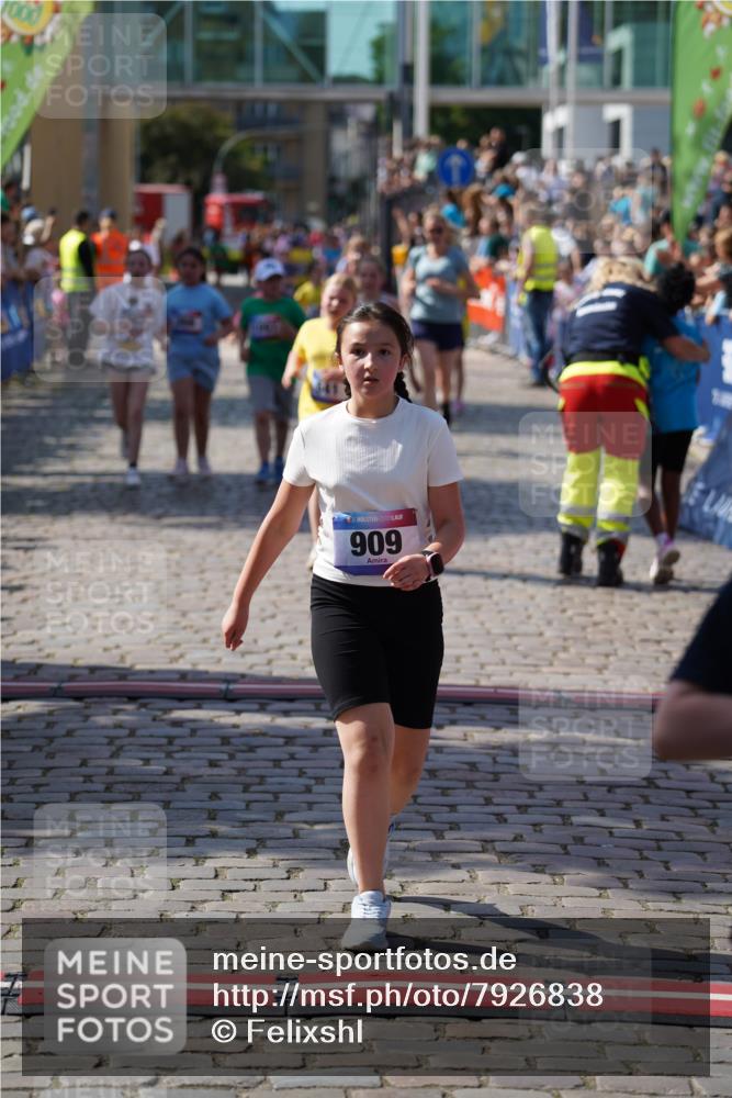 13.06.2025 - Holstenköstenlauf Felixshl http://msf.ph/oto/7926838 13.06.2025 16:39:43 Laufen 133, 140, 365, 366, 524, 530, 641, 648, 650, 778, 909, 926, 1097 meine-sportfotos.de