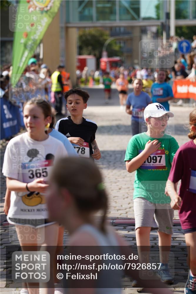 13.06.2025 - Holstenköstenlauf Felixshl http://msf.ph/oto/7926857 13.06.2025 16:39:51 Laufen 133, 140, 365, 366, 648, 650, 771, 778, 926, 1097, 1357 meine-sportfotos.de