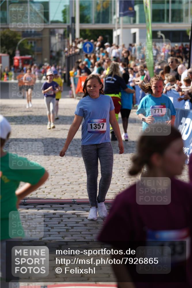 13.06.2025 - Holstenköstenlauf Felixshl http://msf.ph/oto/7926865 13.06.2025 16:39:54 Laufen 531, 650, 655, 771, 778, 1357 meine-sportfotos.de