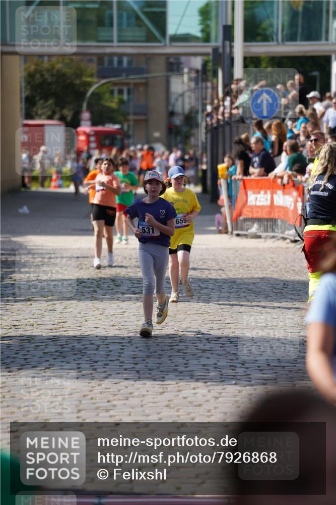 13.06.2025 - Holstenköstenlauf Felixshl http://msf.ph/oto/7926868 13.06.2025 16:39:55 Laufen 531, 650, 655, 771, 1357 meine-sportfotos.de