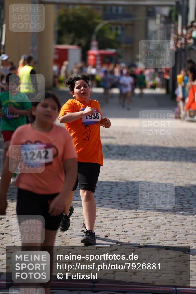 13.06.2025 - Holstenköstenlauf Felixshl http://msf.ph/oto/7926881 13.06.2025 16:40:05 Laufen 655, 1093, 1242, 1938 meine-sportfotos.de