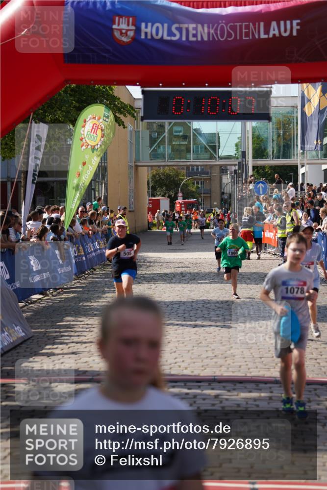 13.06.2025 - Holstenköstenlauf Felixshl http://msf.ph/oto/7926895 13.06.2025 16:40:21 Laufen 246, 505, 922, 1078, 1086 meine-sportfotos.de